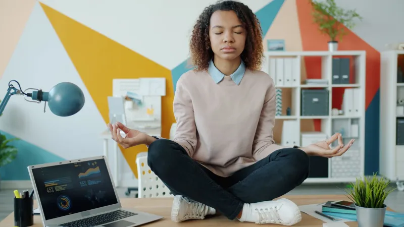 Your Calendar Is Full. Your Nervous System Isn't: Fitting Humming Into the Workday Gaps You Already Have